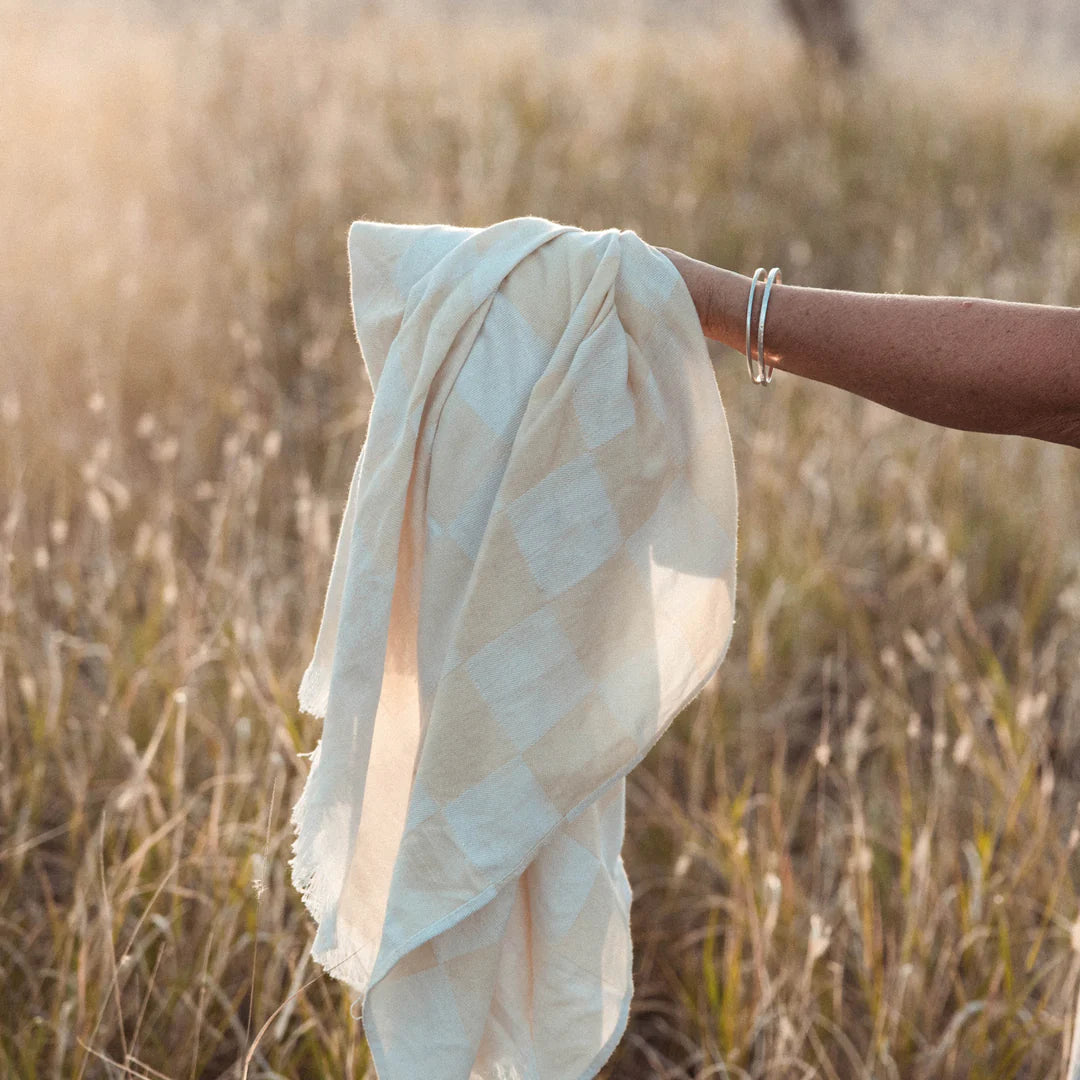 COVE TOWEL - SAND