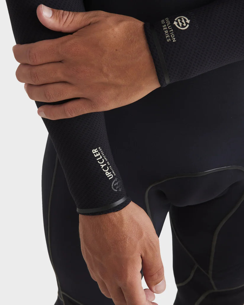 Mens 4/3mm Revolution Pro Chest Zip Steamer Wetsuit - Black