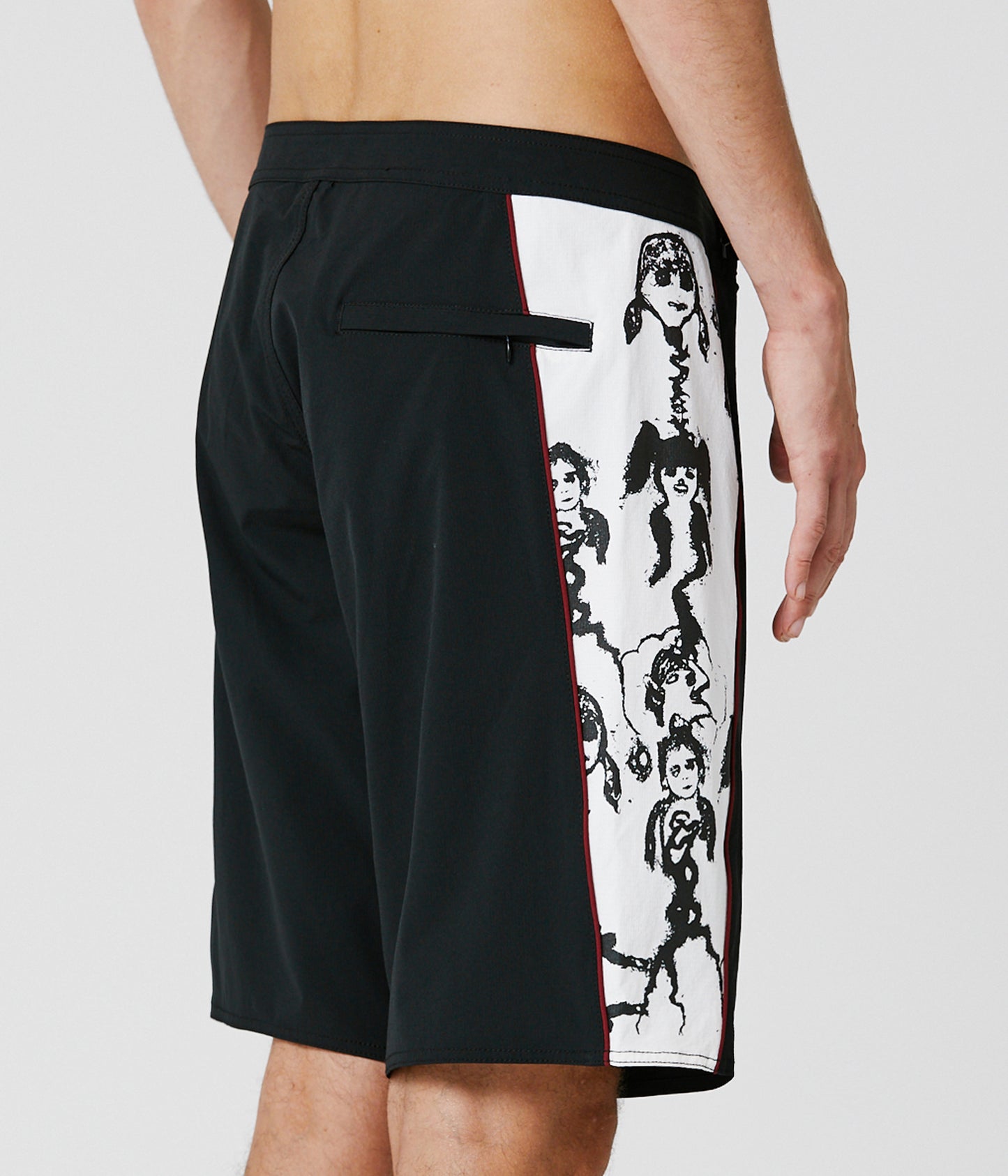 VOID TREMOR 20' TRUNK - BLACK ARMY RED