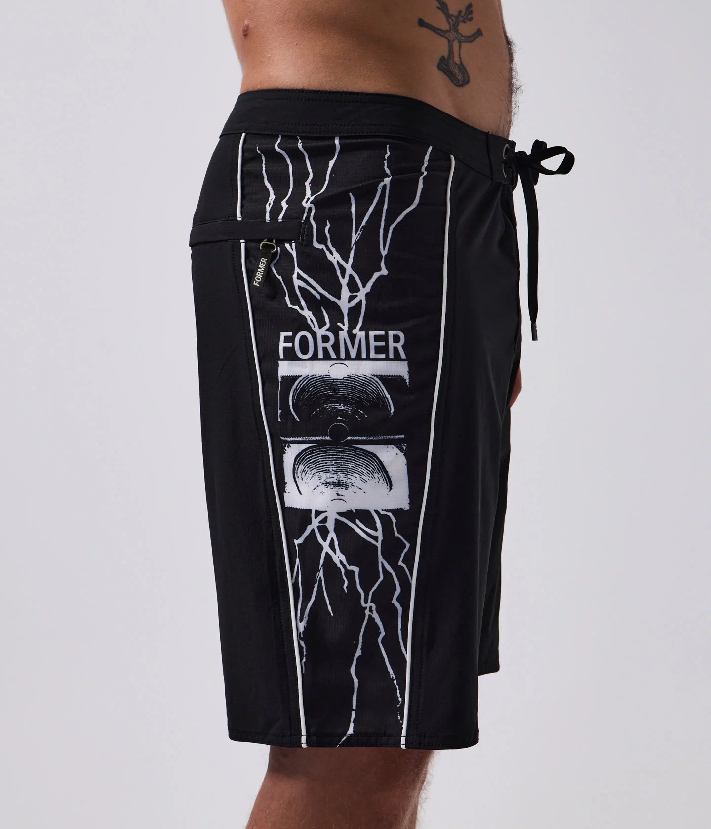 VOID SCRAWL 20' TRUNK - BLACK