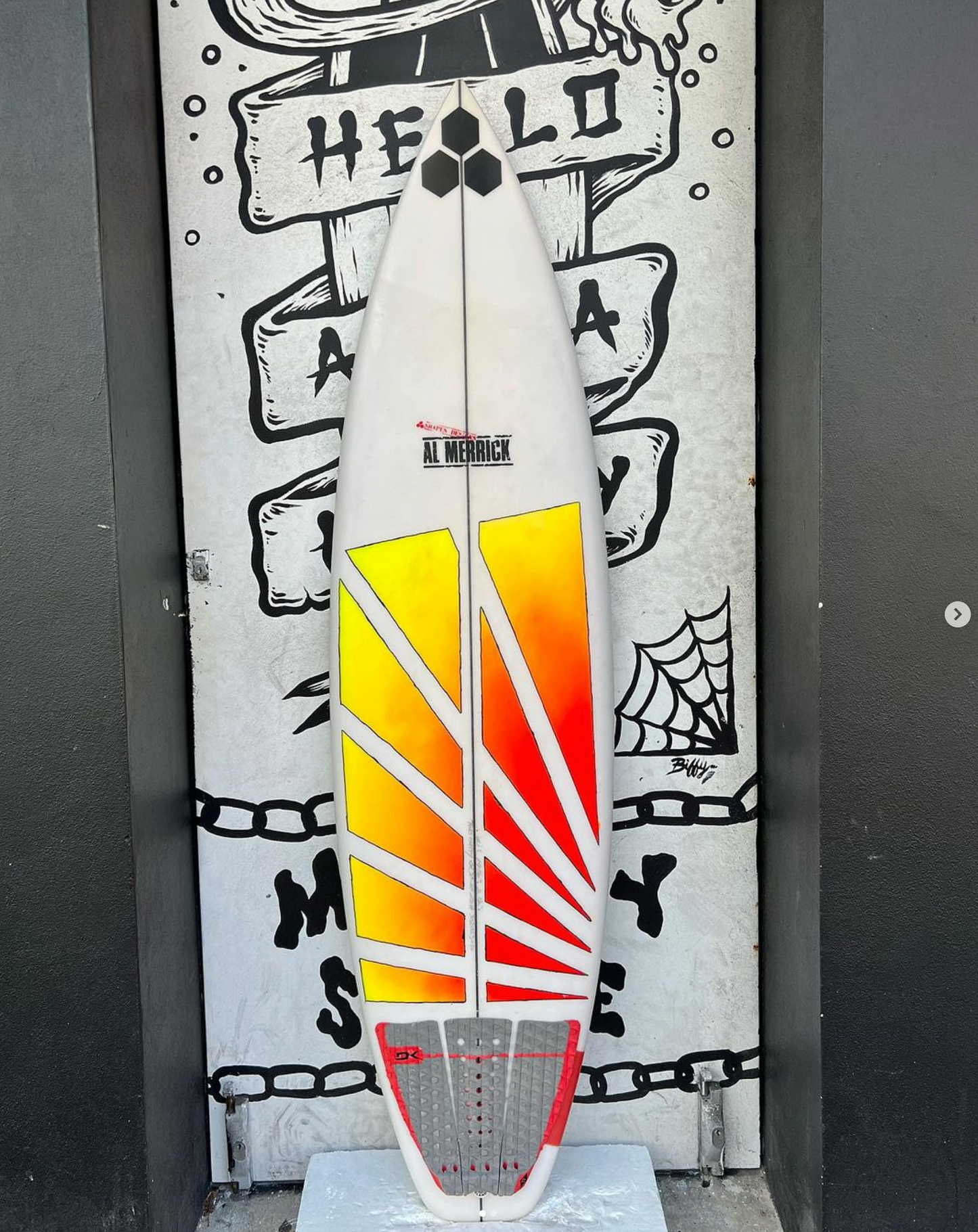USED - 6'1 TWO HAPPY (30.6L)