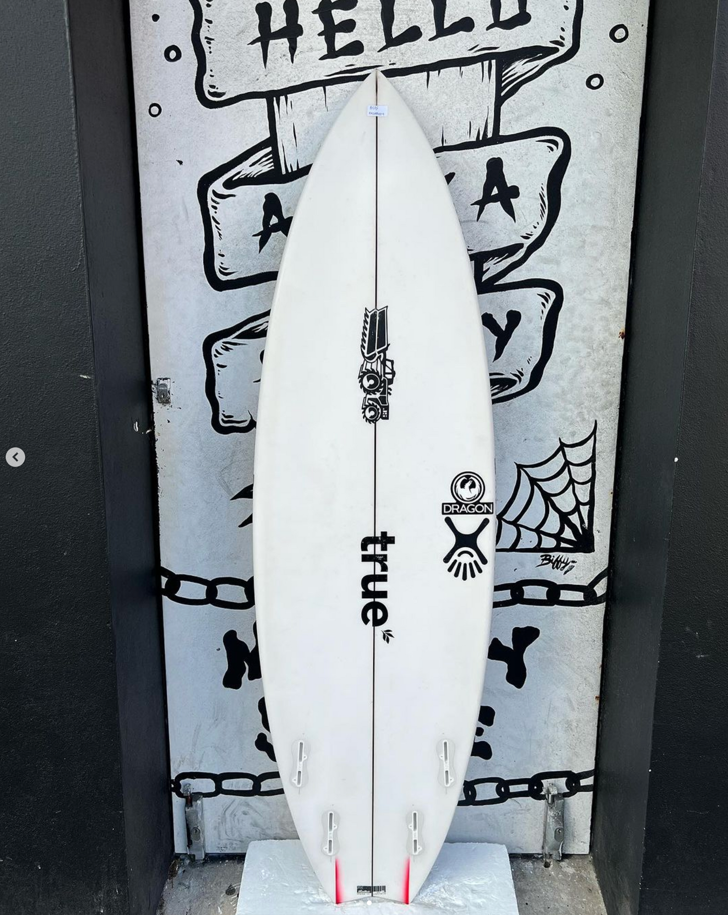 USED - 5'8 XERO QUAD (27L)