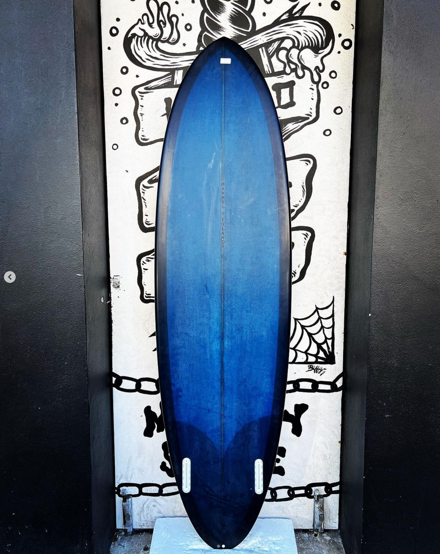 USED - 6'9 CI MID TWIN (43L)