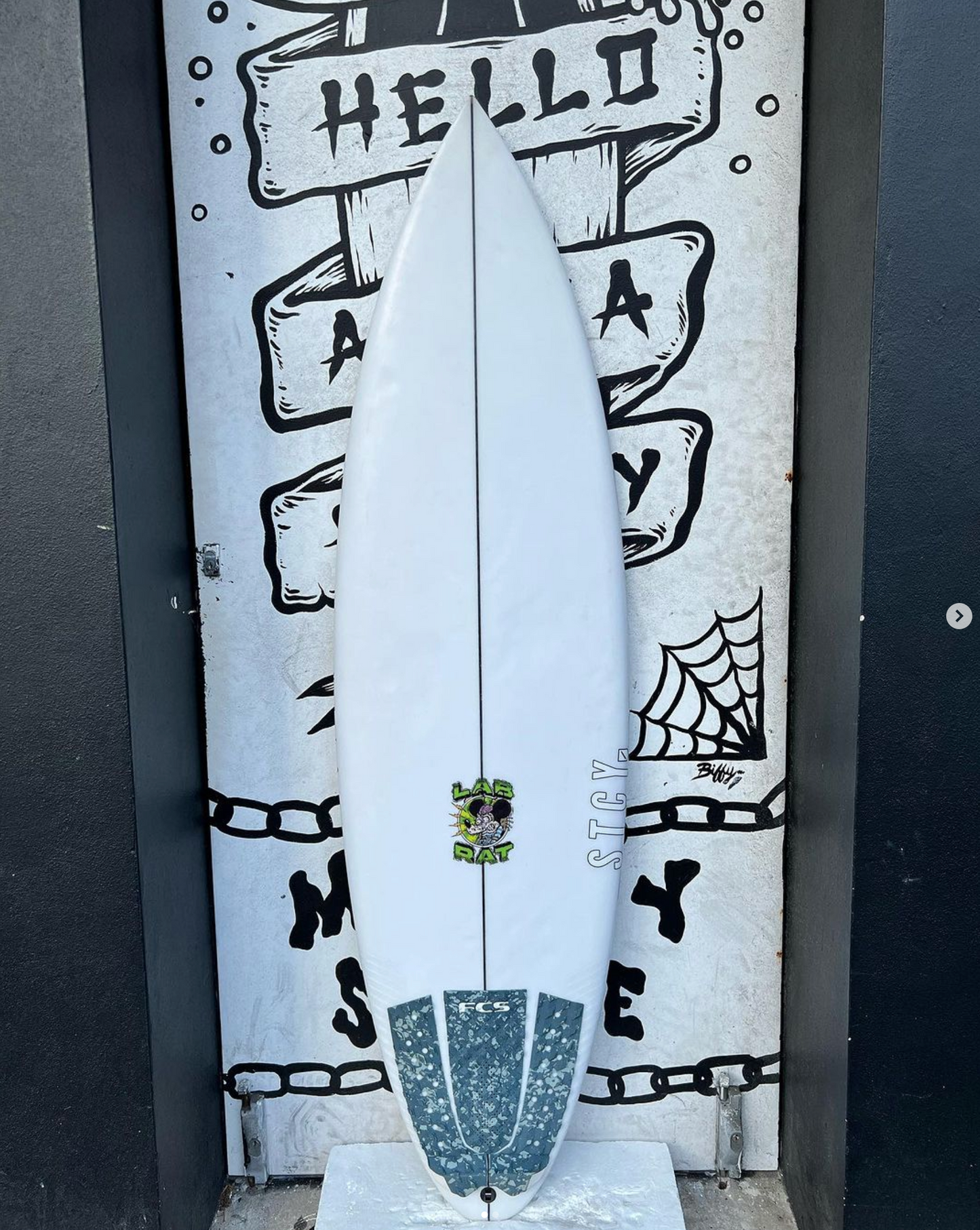 USED - 5'10 LAB RAT (28.5L)
