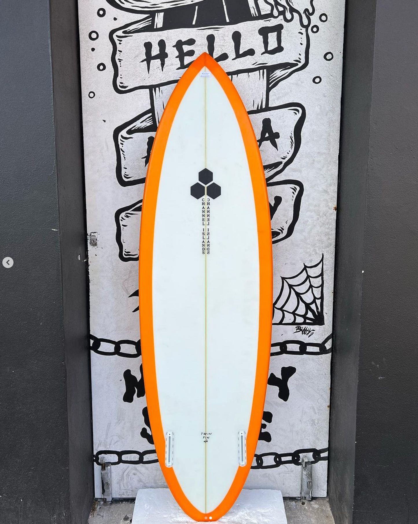USED - 5'11 TWIN PIN (32.9L)
