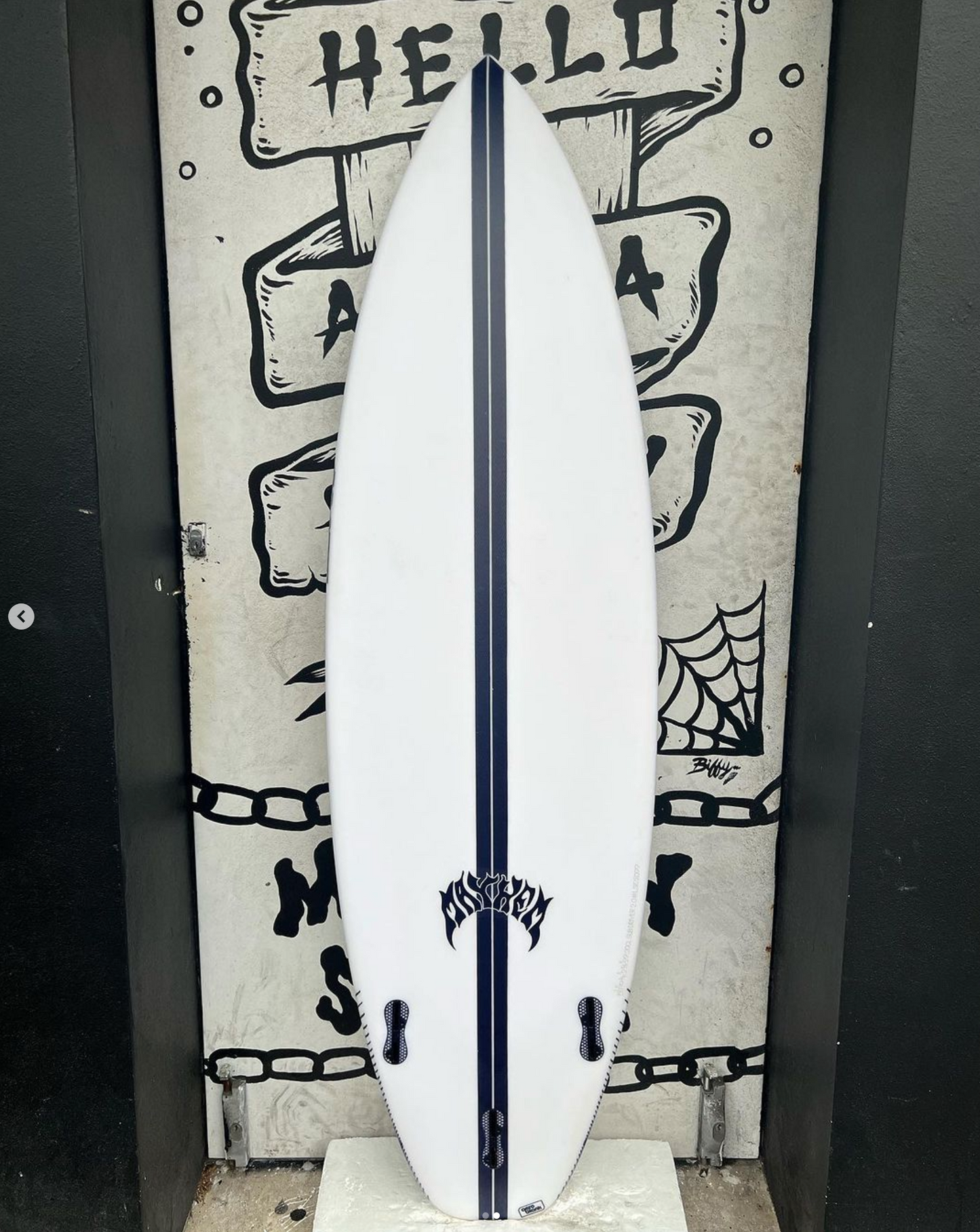 USED - 5'11 SUB DRIVER EPOXY (29.2L)