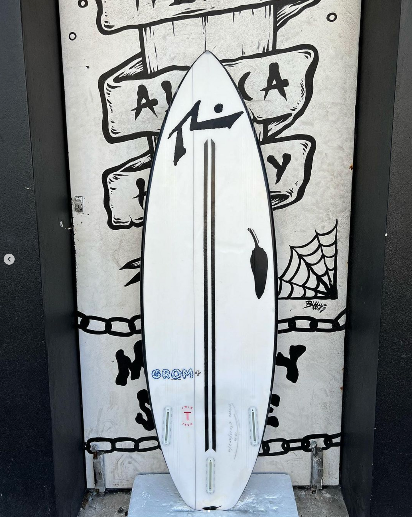 USED - 5'3 GROM+ EPOXY (19.9L)