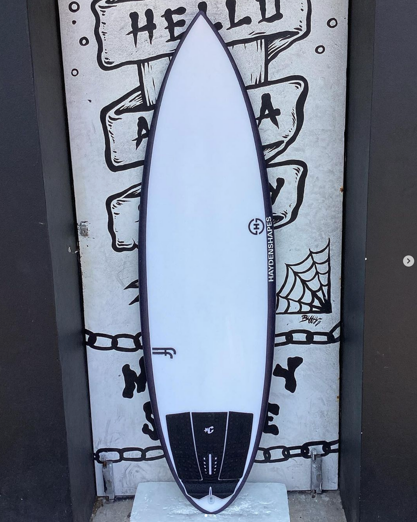 USED - 6'0 HOLY HYPTO (32.46L)