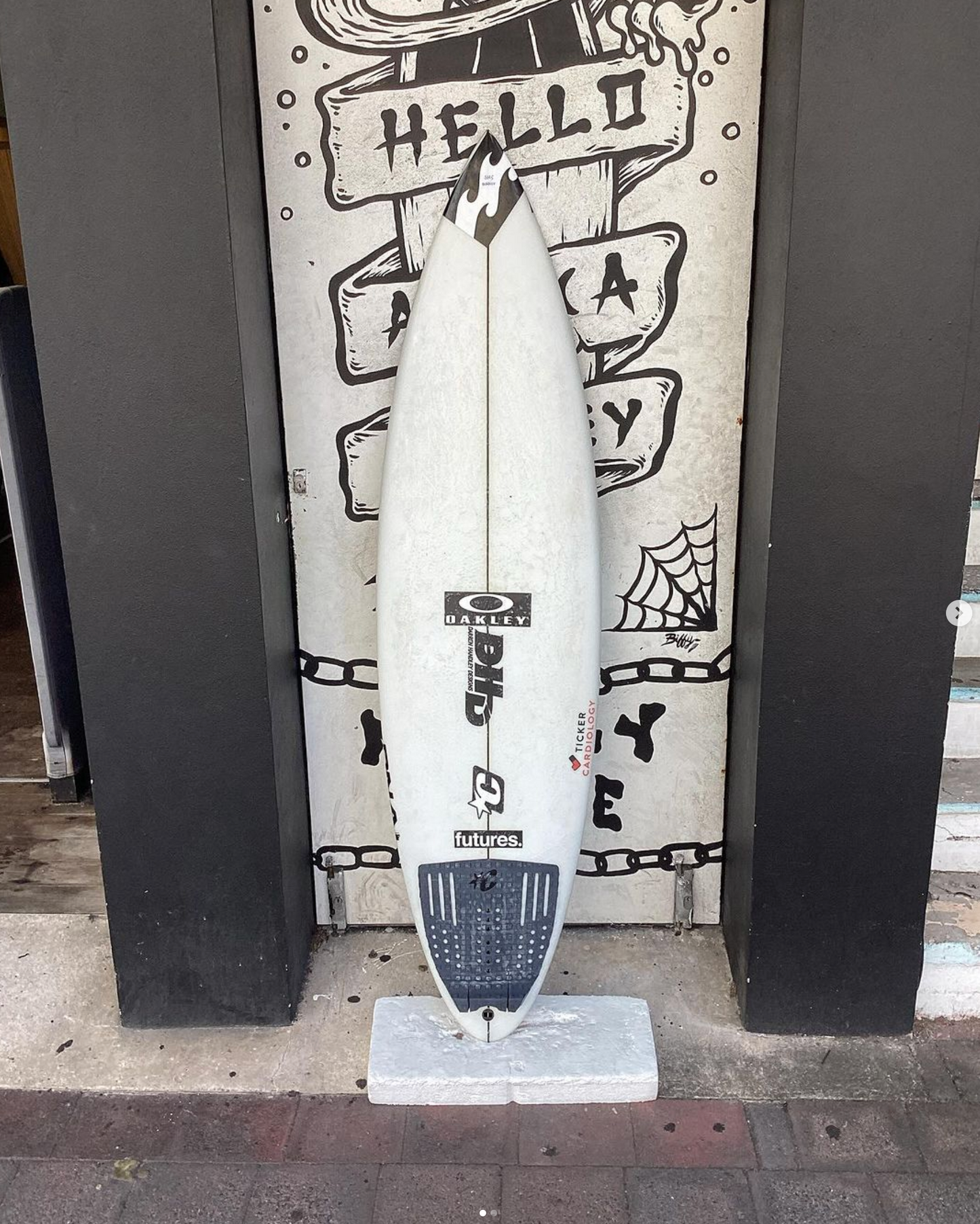 USED - 6'2 DNA (29.56L) EX ETHAN EWING