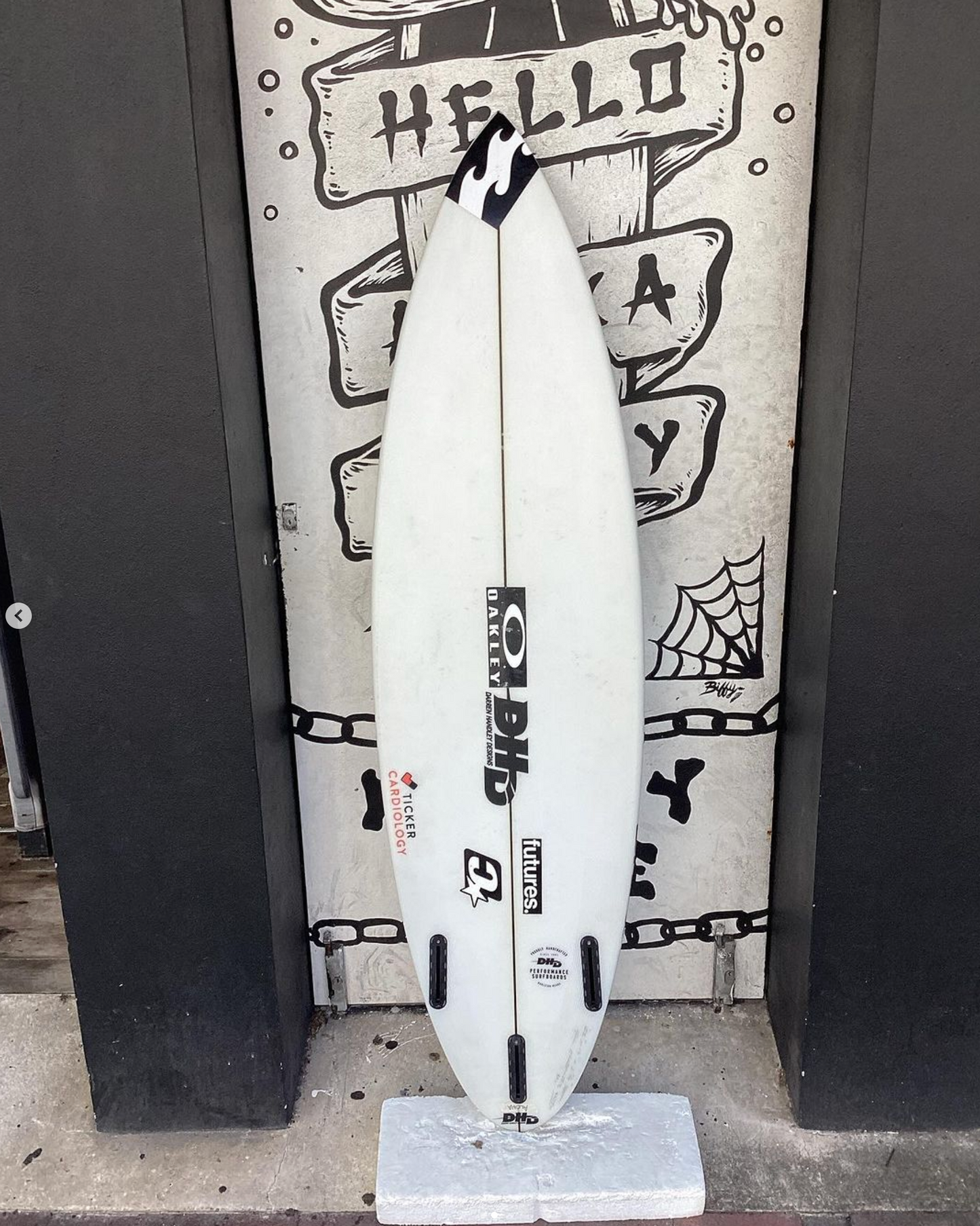 USED - 6'2 DNA (29.56L) EX ETHAN EWING