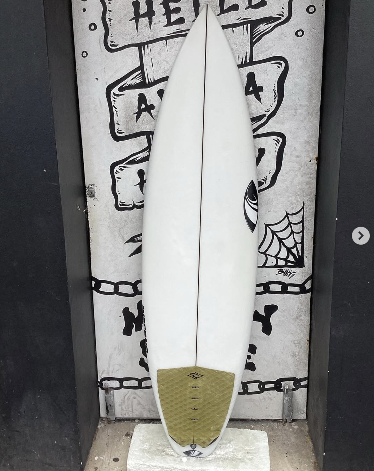 USED - 6'1 INFERNO 72 (31.2L)