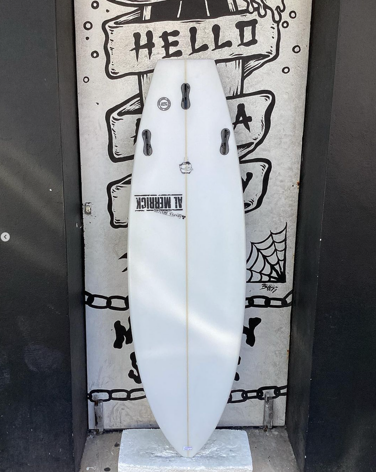 USED - 5'9 NECK BEARD 2 (32.5L)