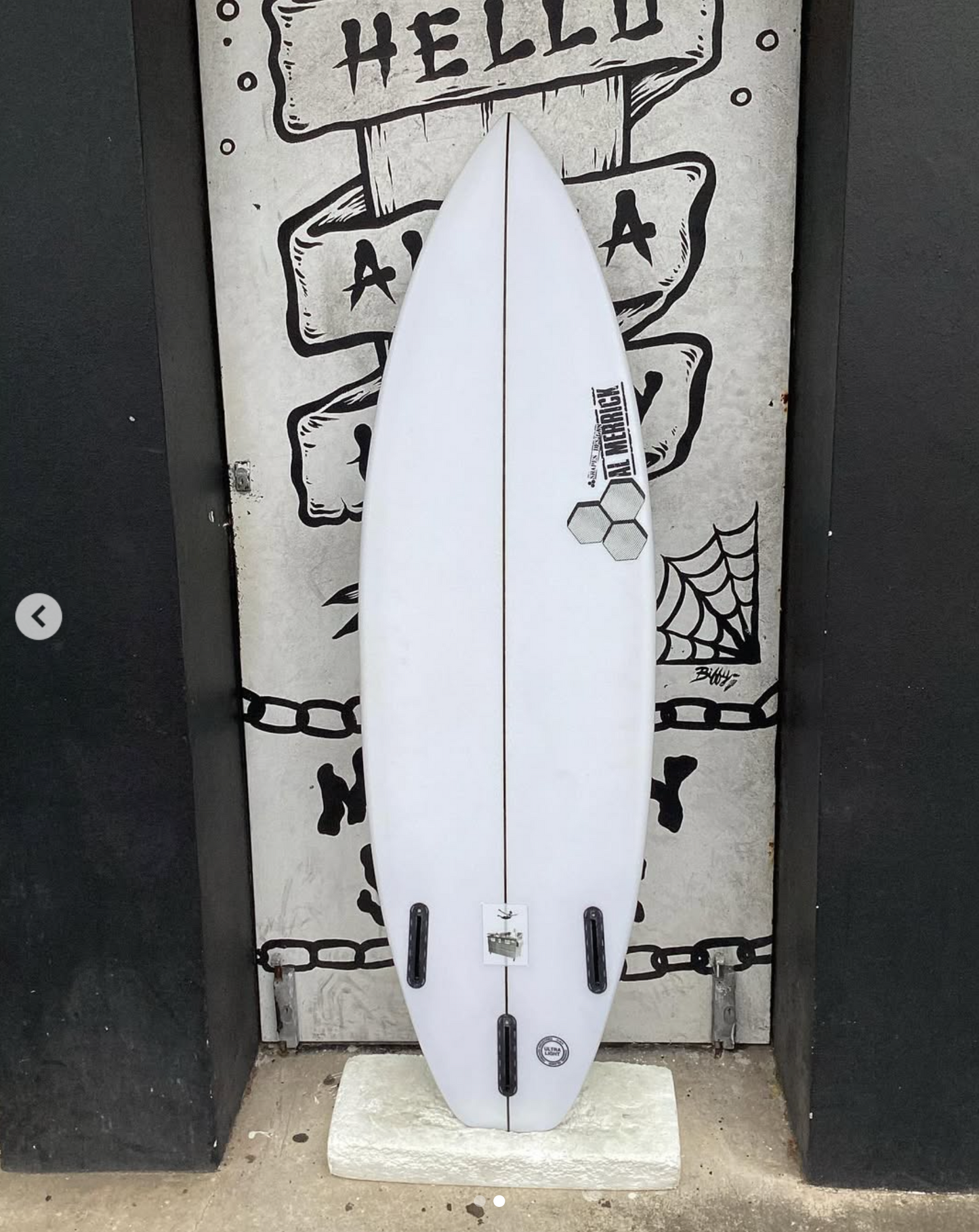 USED - 5'8 DUMPSTER DIVER 2 (29.3L)