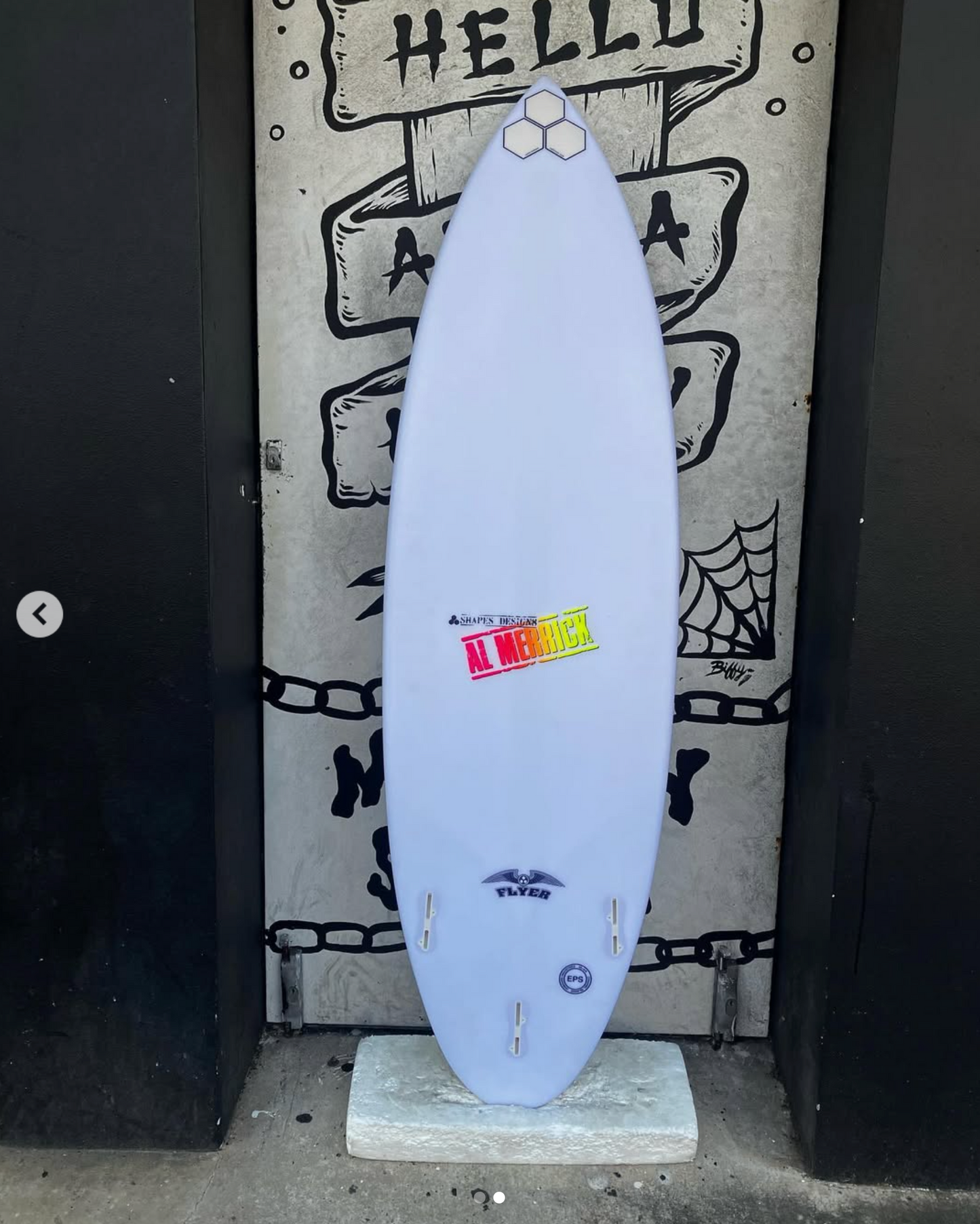 USED - 5'11 OG FLYER (32L)