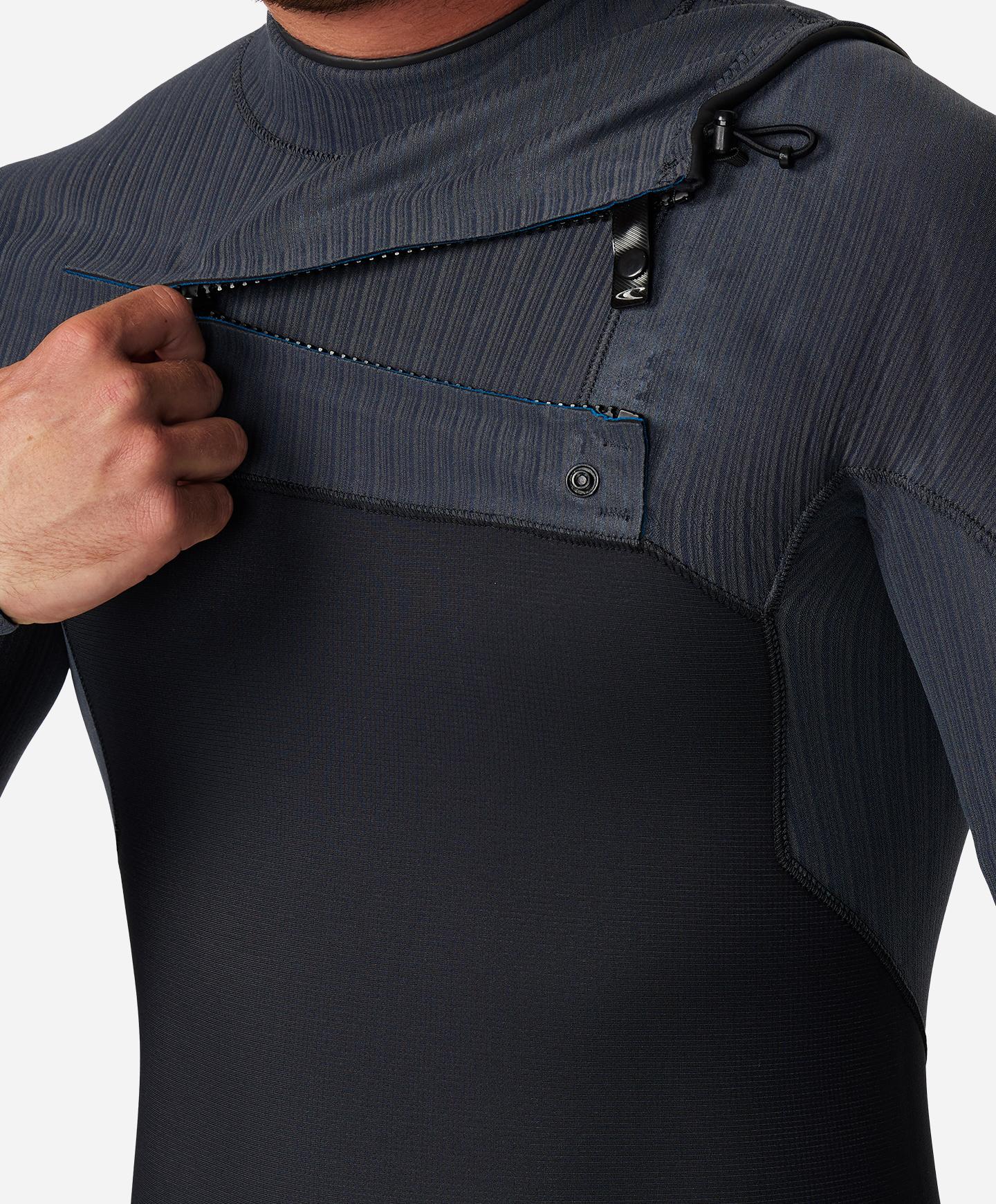 HyperFreak 4/3+ Steamer Chest Zip Wetsuit - Black/Graphite