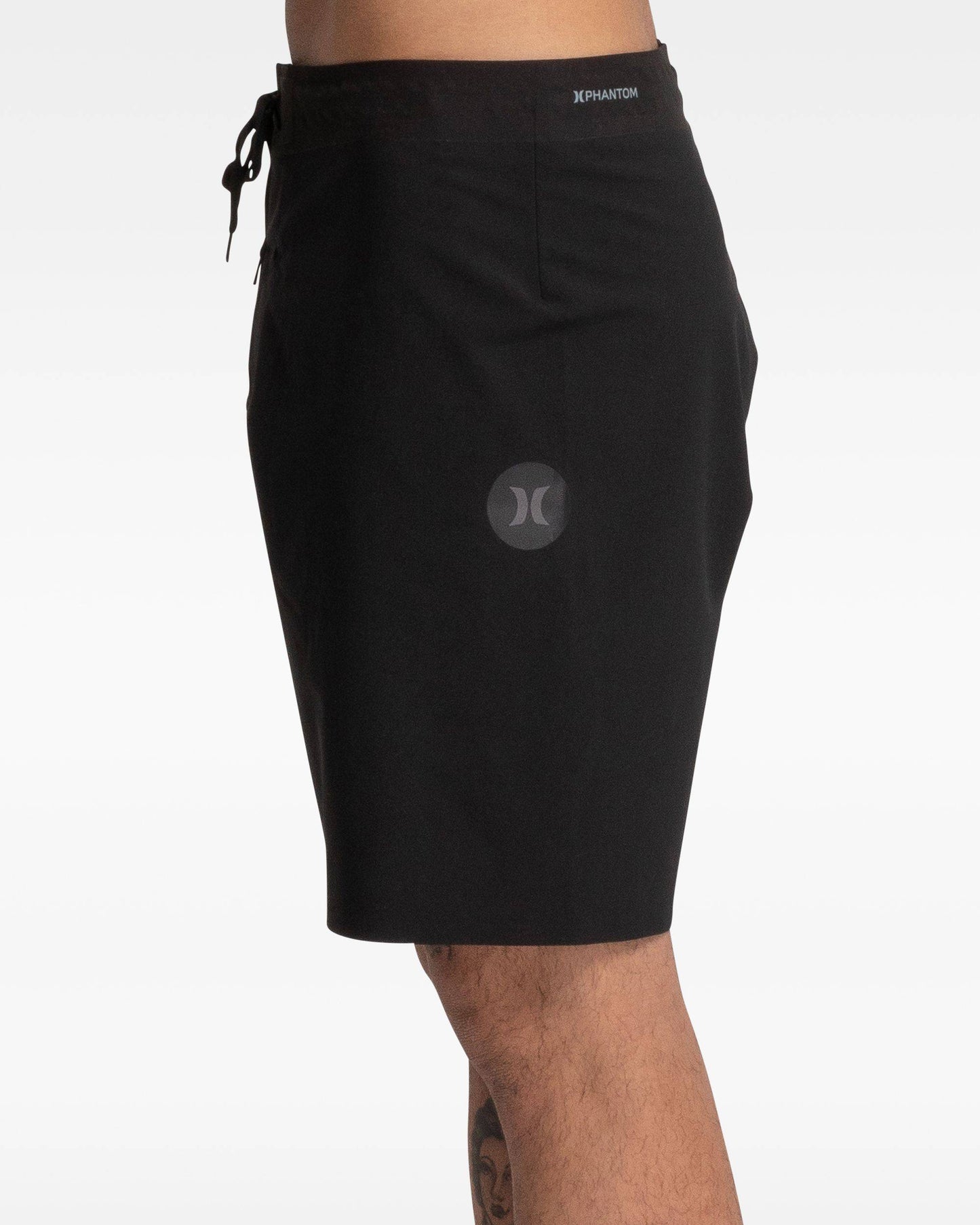 PHANTOM ALPHA BOARDSHORT - BLACK