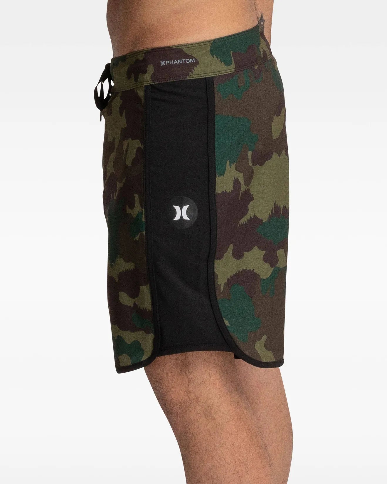 PHANTOM SWEEP CAMO BOARDSHORT