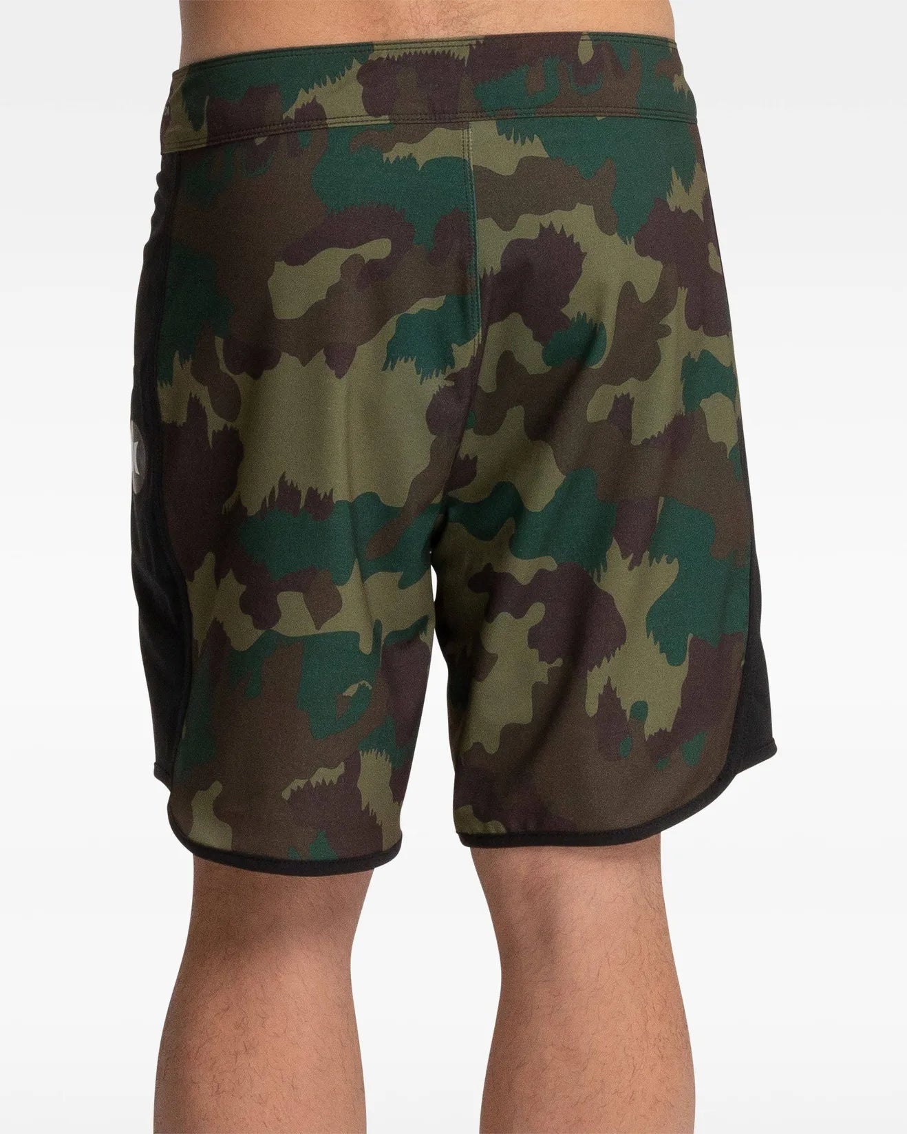 PHANTOM SWEEP CAMO BOARDSHORT