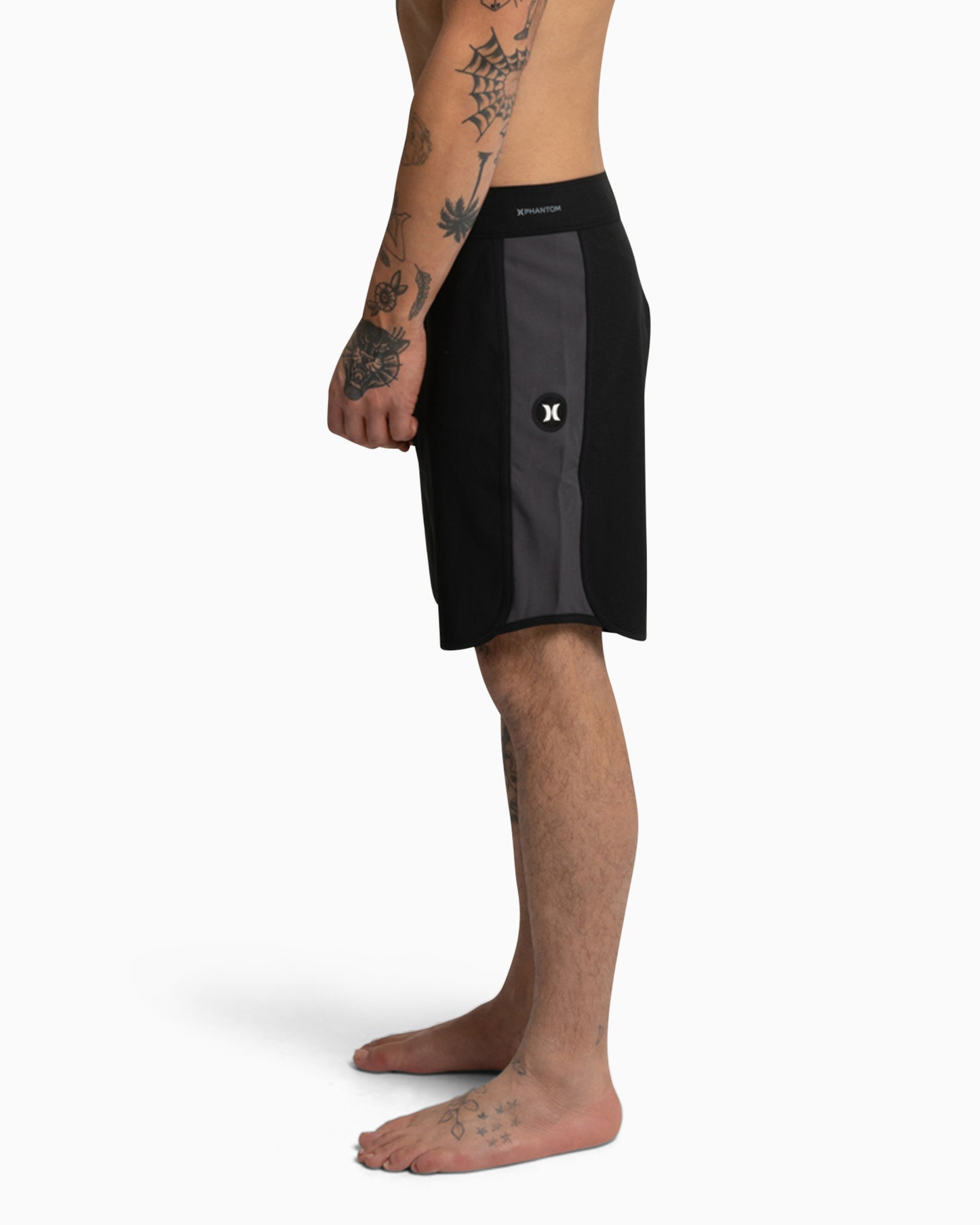 PHANTOM SWEEP TONE BOARDSHORT - BLACK