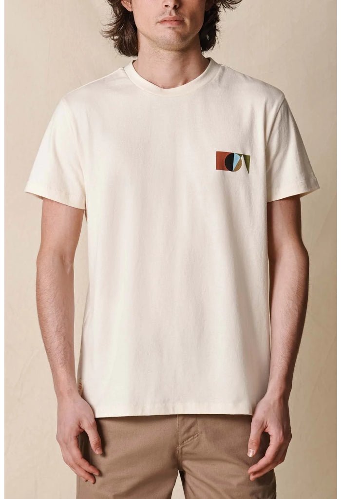 FLAG TEE