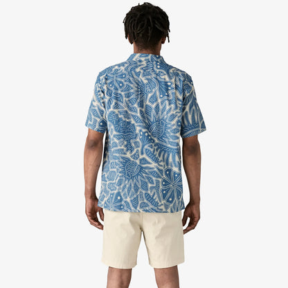 Patagonia Men's Tidal Threads Camp Shirt - Bees and Flowers: Still blue