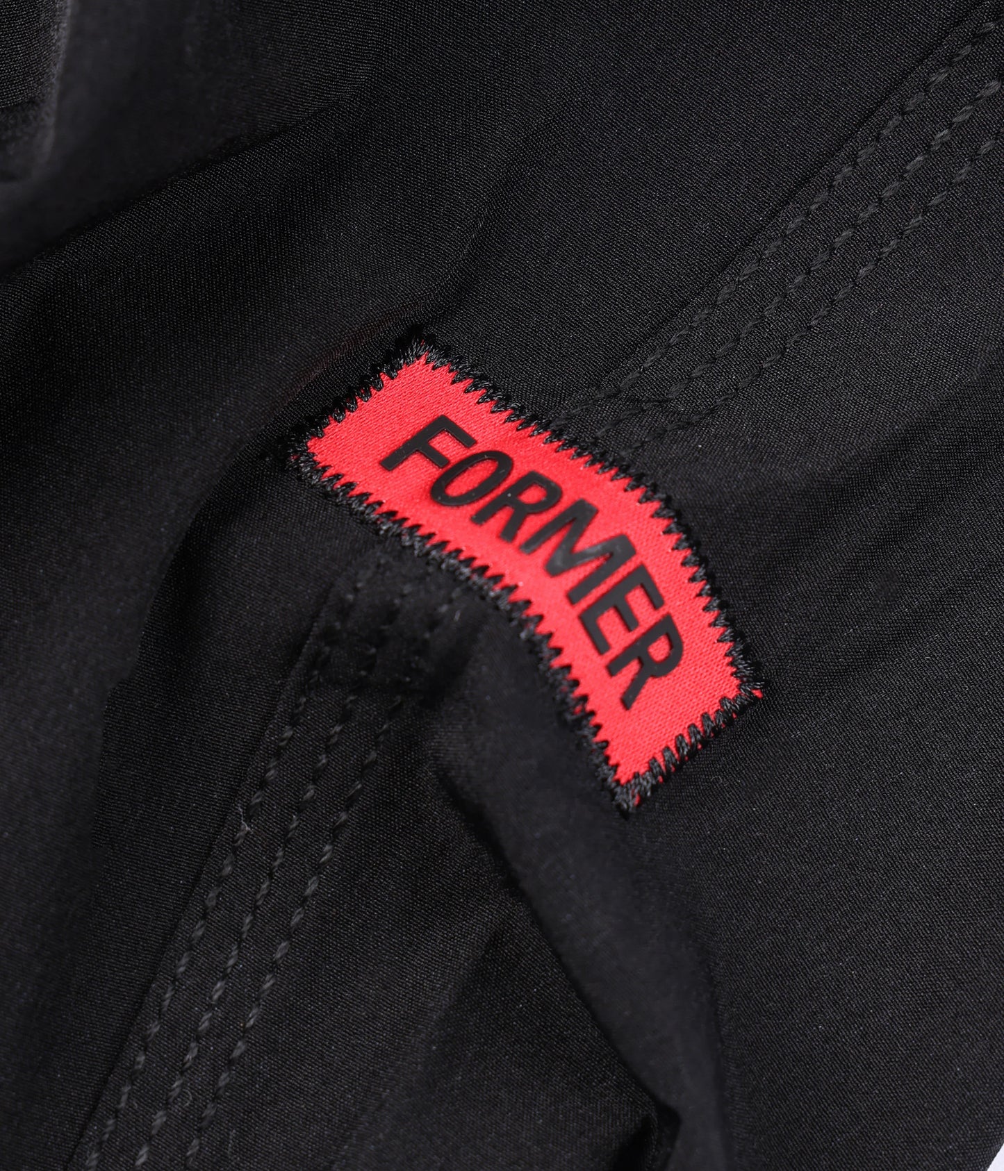 Former Crux 20" Trunk - Black