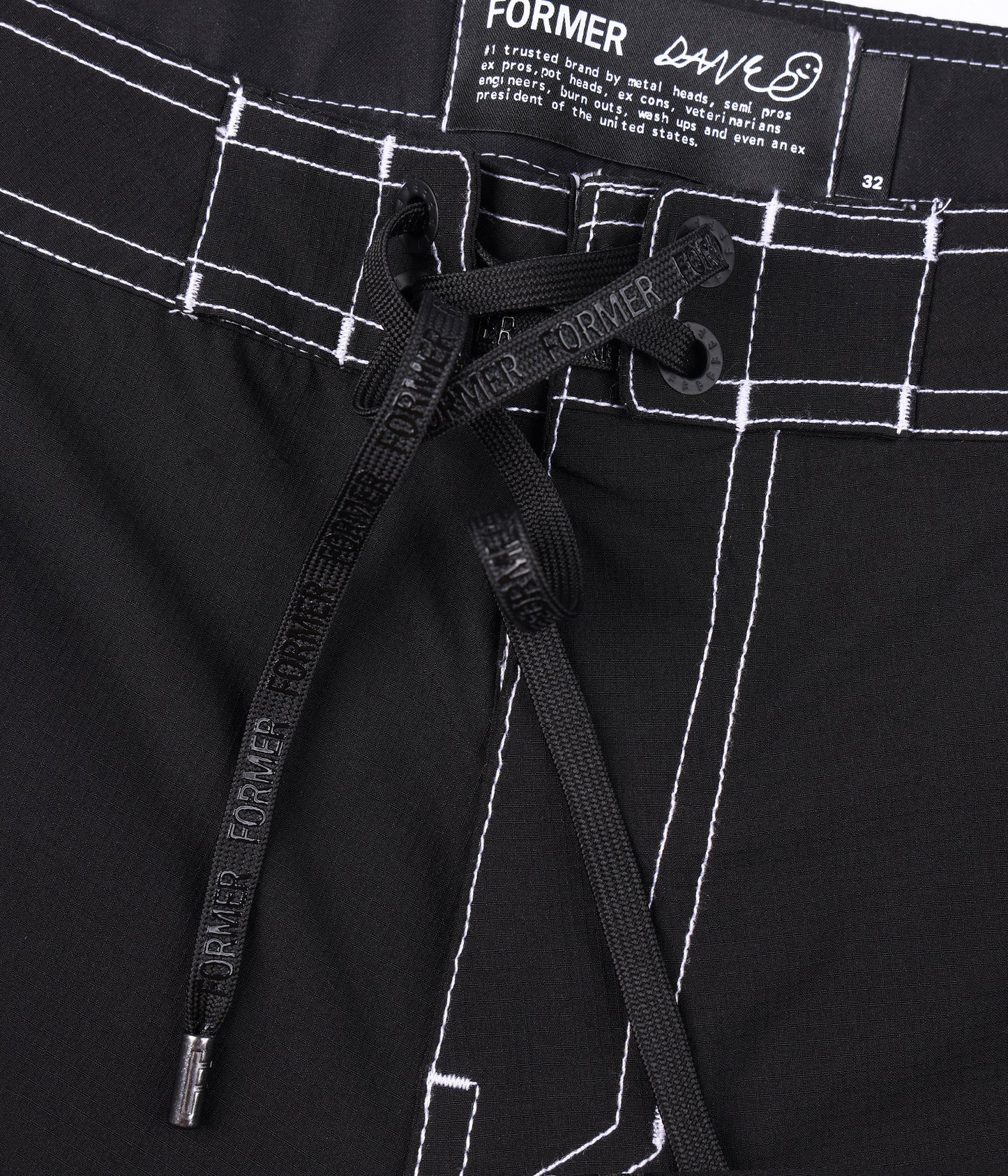 Former Reynolds 19" Trunk - Black