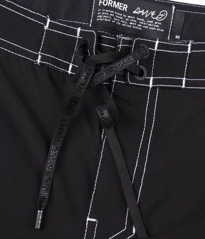 Former Reynolds 19" Trunk - Black