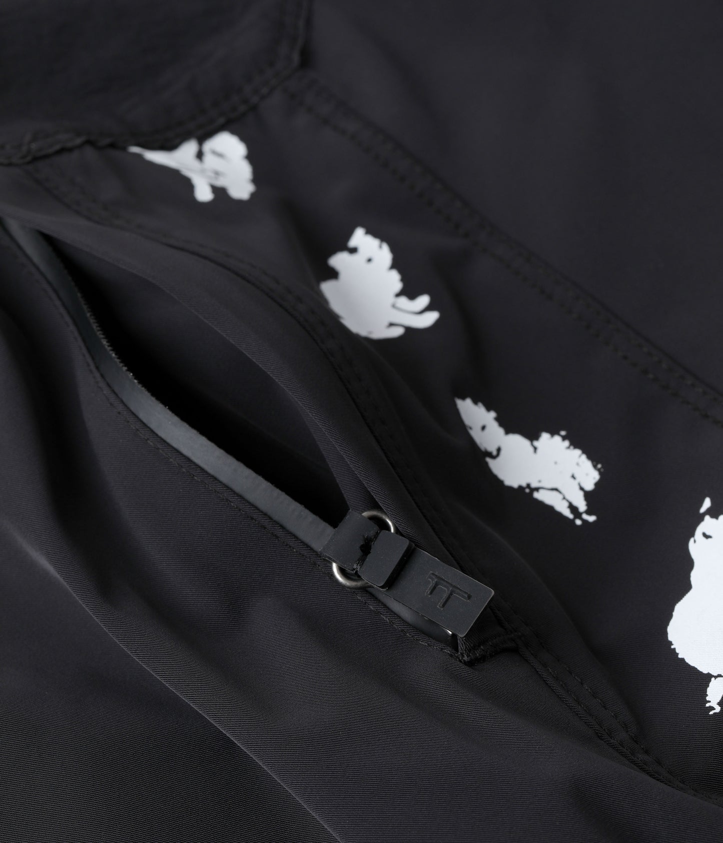 KITTY 19" CONTROLLER TRUNK - BLACK