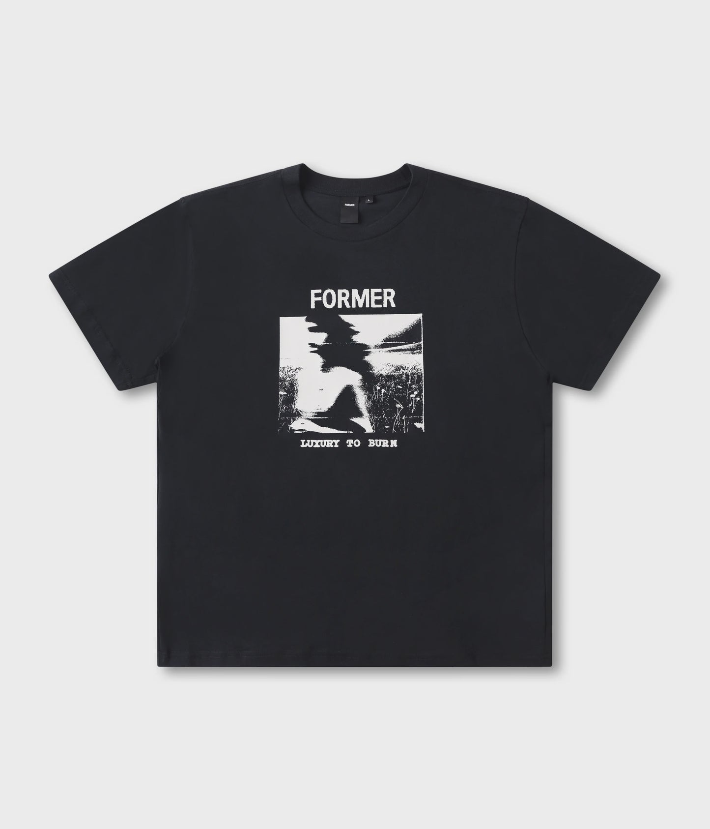 Former Shunning T-Shirt - Washed Black