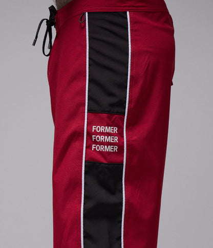 Former System Eclipse 20" Trunk - Red