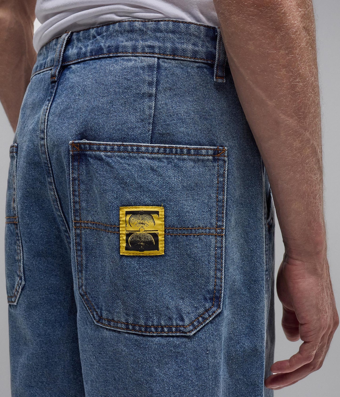 Former Reynolds Denim Pant - Mid Blue