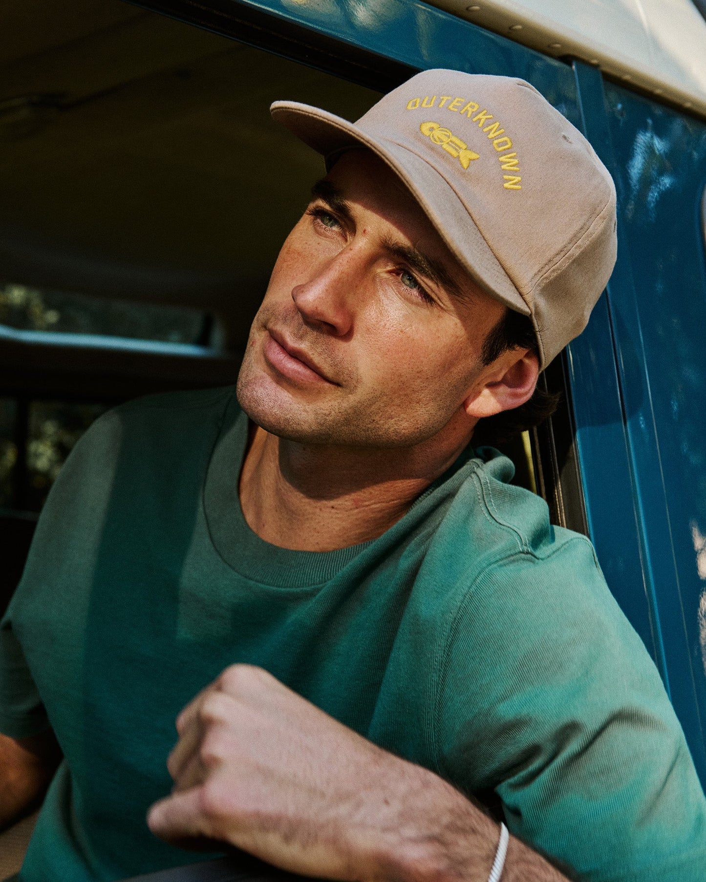 Outerknown Journey Fish 5-Panel Hat - Chestnut