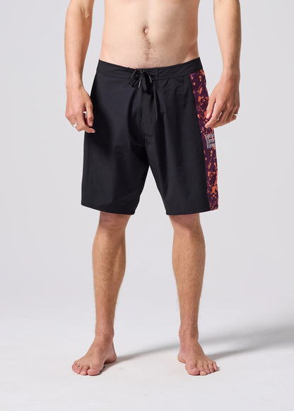 Rivvia Stereo 19" Decorative Trunk - Black/Orange