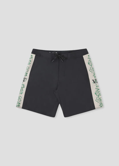 Disclosure 19" Wallflower Trunk - Black/Bone