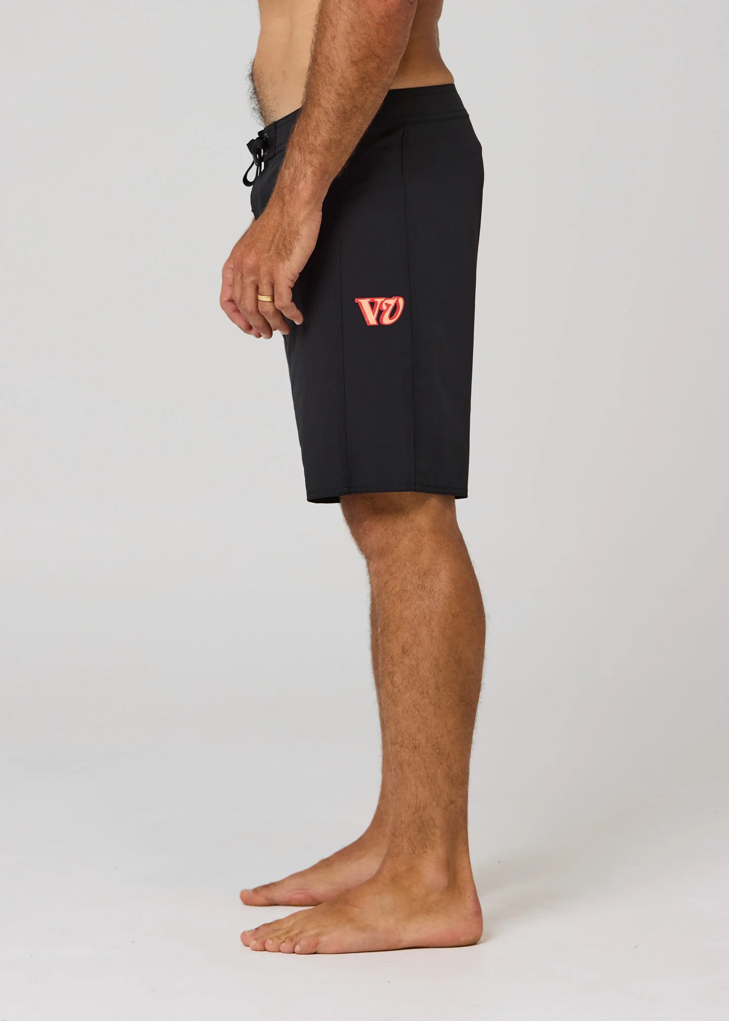 Rivvia Disclosure 19" Prosperity Trunk - Black