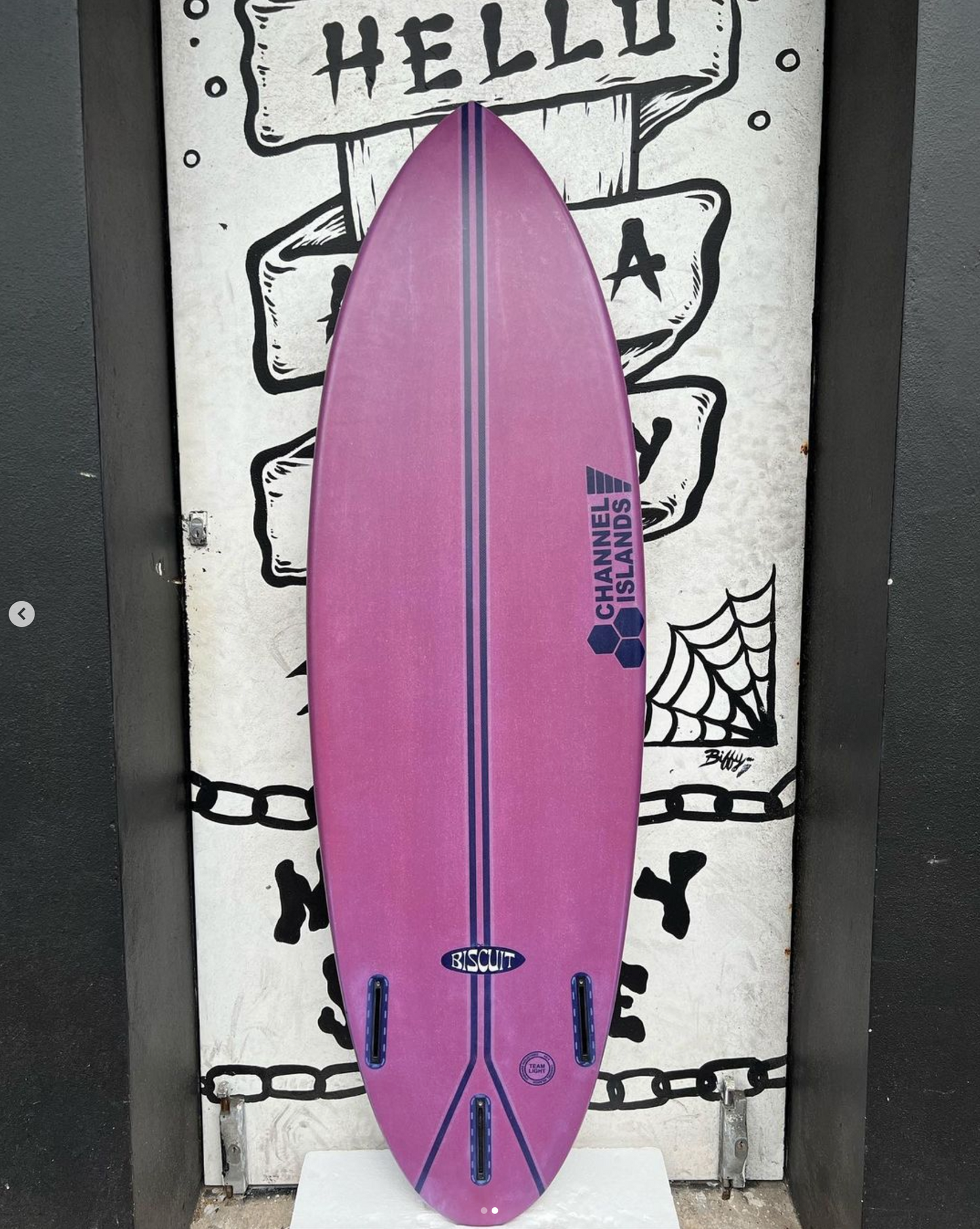 USED - 5'7 BISCUIT EPOXY (34L)