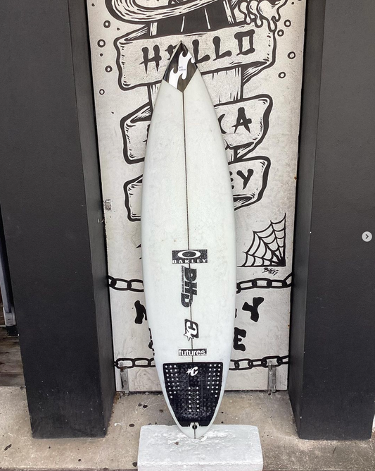 USED - 6'4 DUCKS NUTS (29L) EX ETHAN EWING