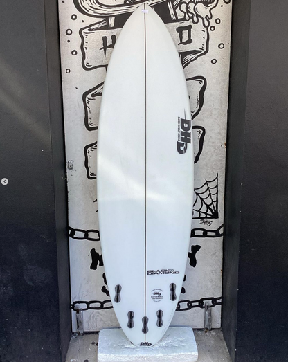 USED - 6'8 BLACK DIAMOND (46L)
