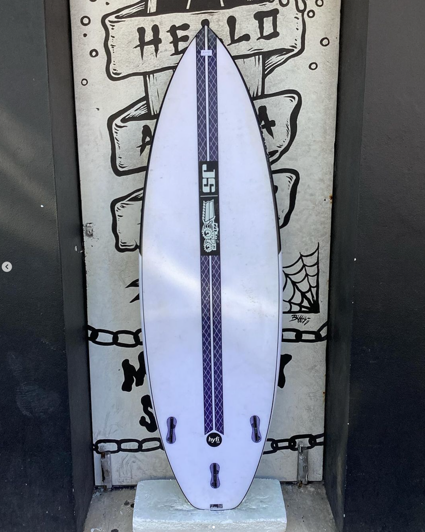 USED - 6'1 XERO (39L)