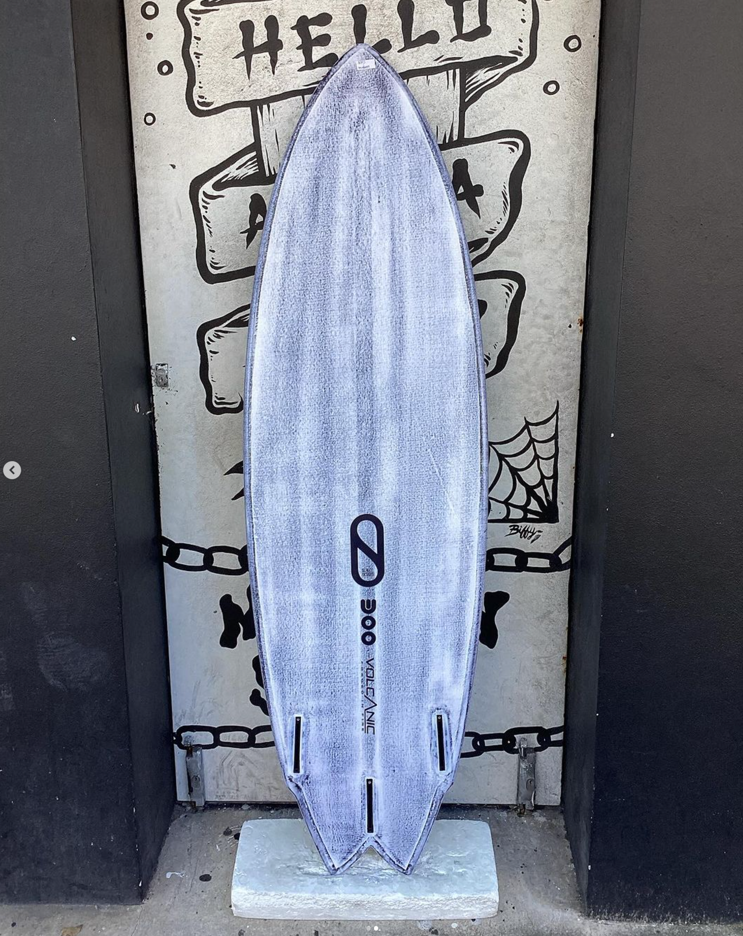 USED - 6'0 GREAT WHITE TWIN (36L)