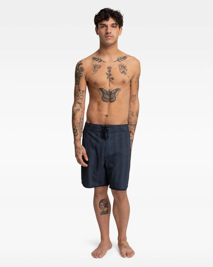 PHANTOM SWEEP LINER BOARDSHORT - TOTAL ECLIPSE