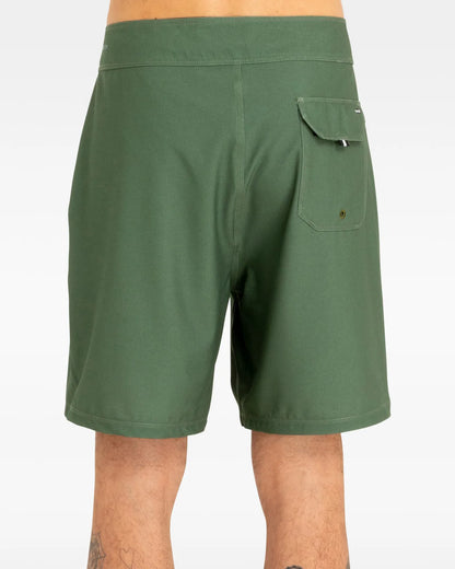 PHANTOM STAPLE BOARDSHORT - CYPRESS