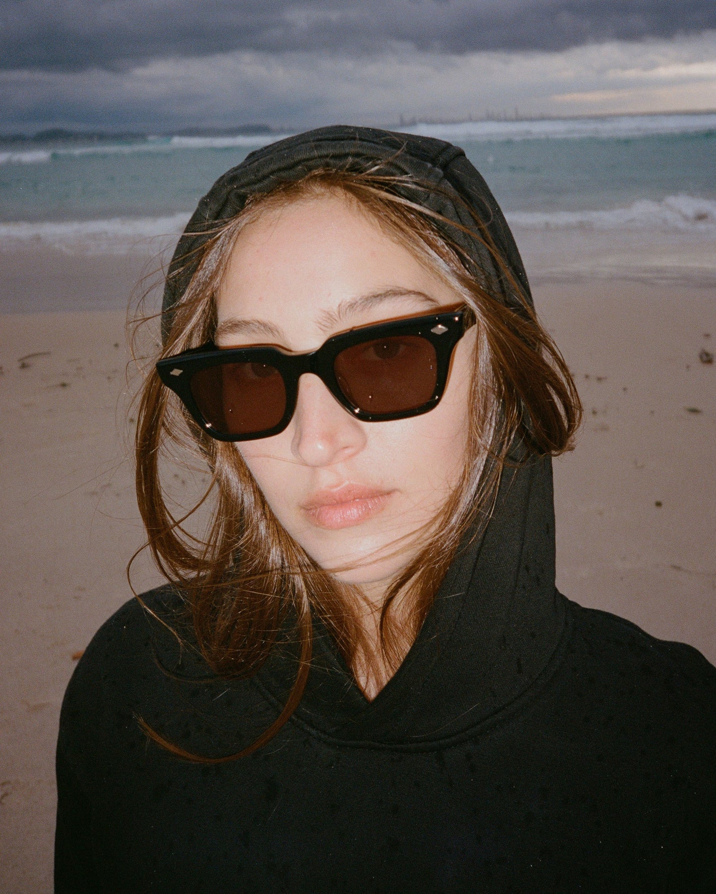 Epokhe Stereo - Black Polished / Black